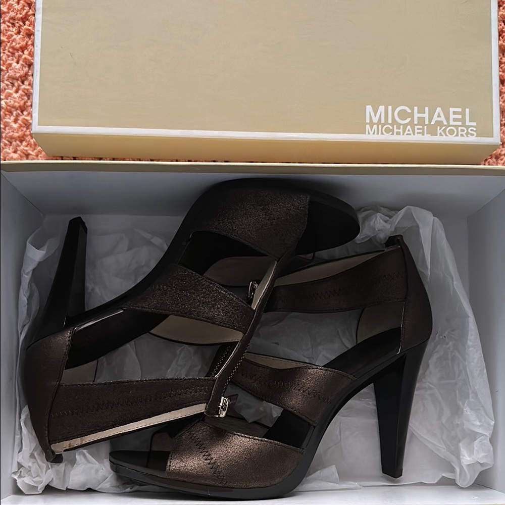 BNIB Michael Kors Women's Berkeley Heels